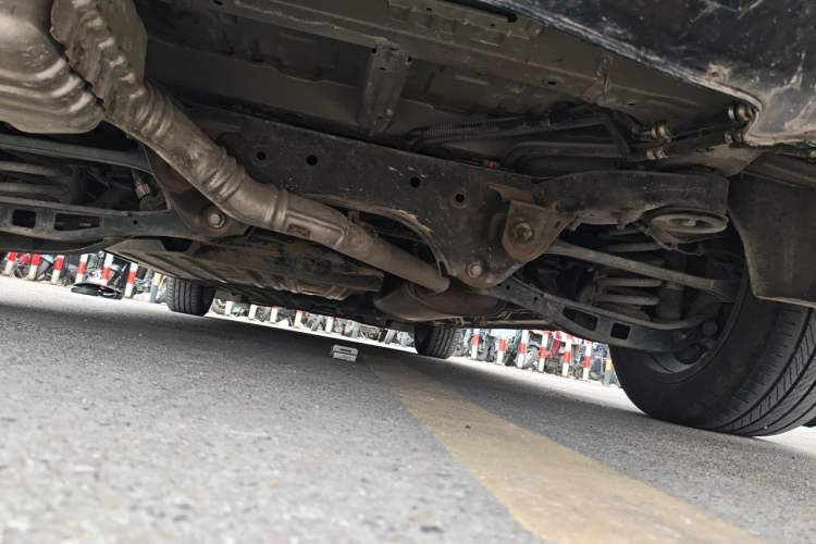 Used Buick Century 2023 2.0T Six-Seater Yinshi Edition Chassis Rear