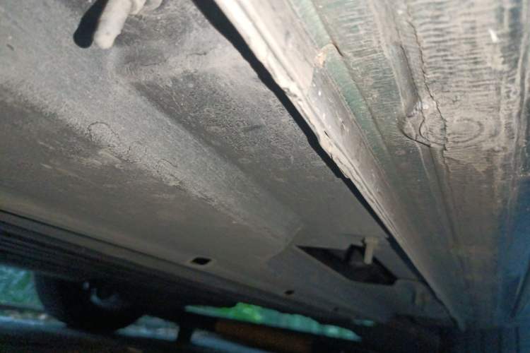 Used Buick Century 2023 2.0T Four-Seat Private Edition Chassis Rear Left