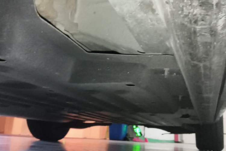 Used Buick Century 2023 2.0T Four-Seat Private Edition Chassis Rear Left