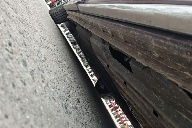 Used Buick Century 2023 2.0T Six-Seater Yinshi Edition Chassis Rear Left