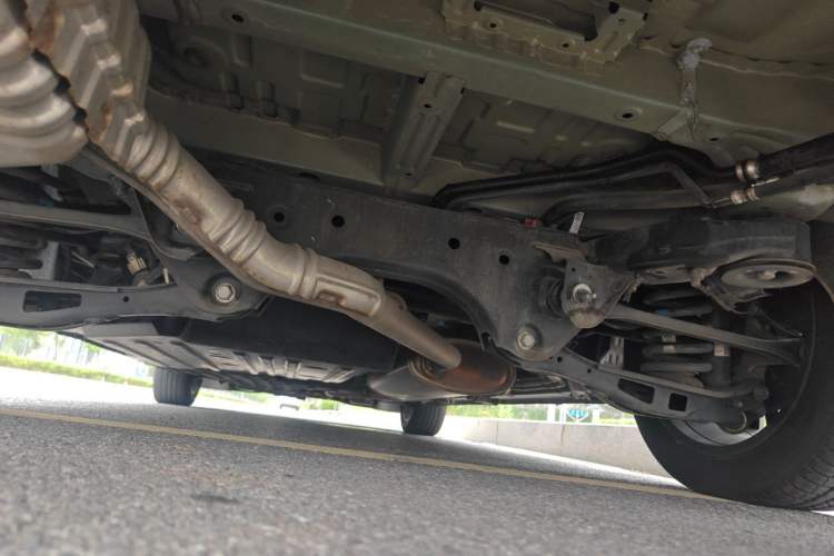 Used Buick Century 2023 2.0T Four-Seat Private Edition Chassis Rear