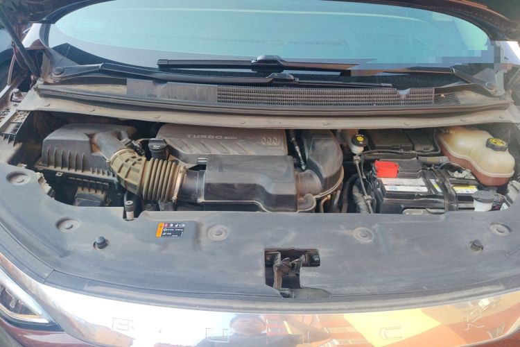 Used Buick Century 2023 2.0T Seven-Seater Yinshi Edition Engine Bay
