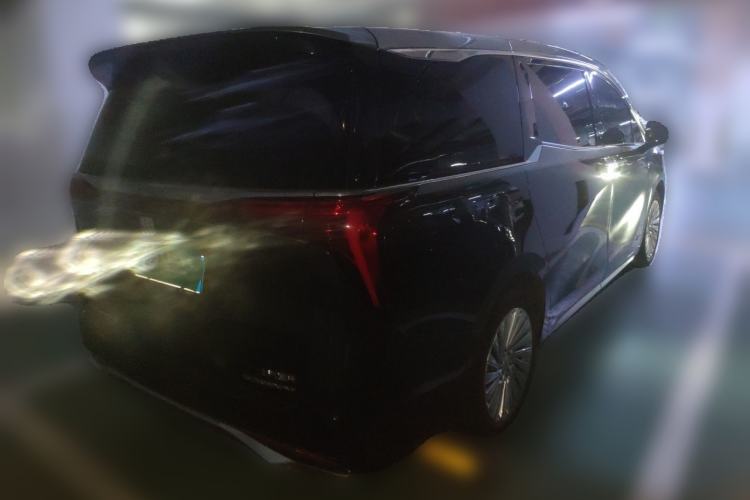 Used Buick Century 2023 2.0T Four-Seat Private Edition Rear Right 45 Deg