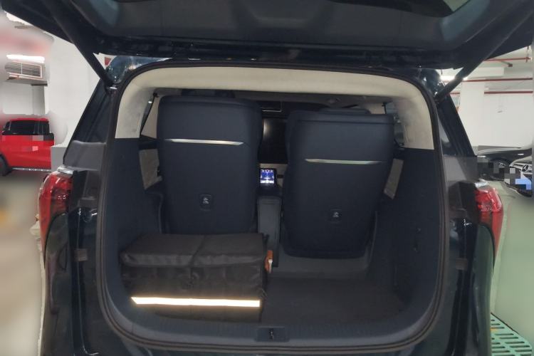 Used Buick Century 2023 2.0T Four-Seat Private Edition Trunk