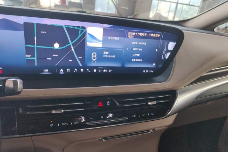 Used Buick Century 2023 2.0T Seven-Seater Deluxe Edition Audio And AC Panel
