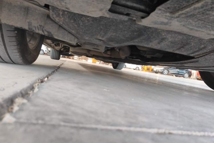 Used Buick Century 2023 2.0T Seven-Seater Deluxe Edition Chassis Front Left