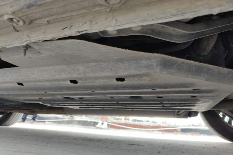Used Buick Century 2023 2.0T Seven-Seater Deluxe Edition Chassis Front Left