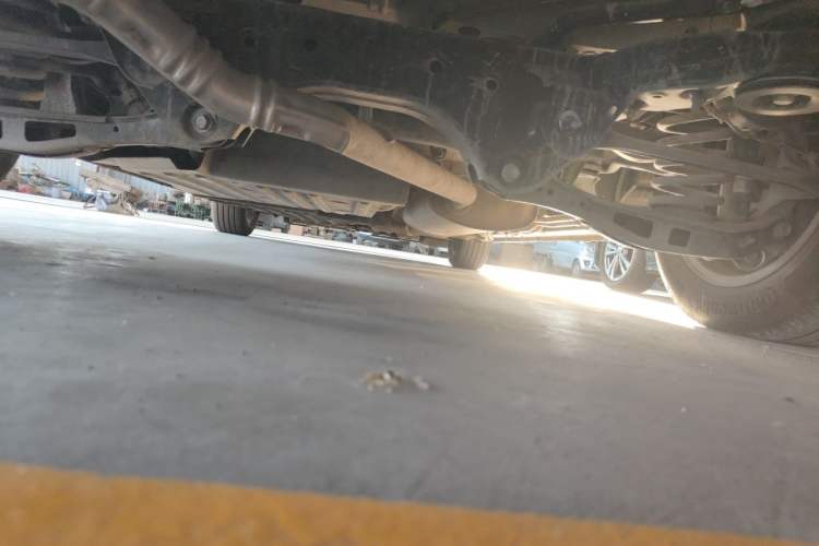 Used Buick Century 2023 2.0T Seven-Seater Deluxe Edition Chassis Rear