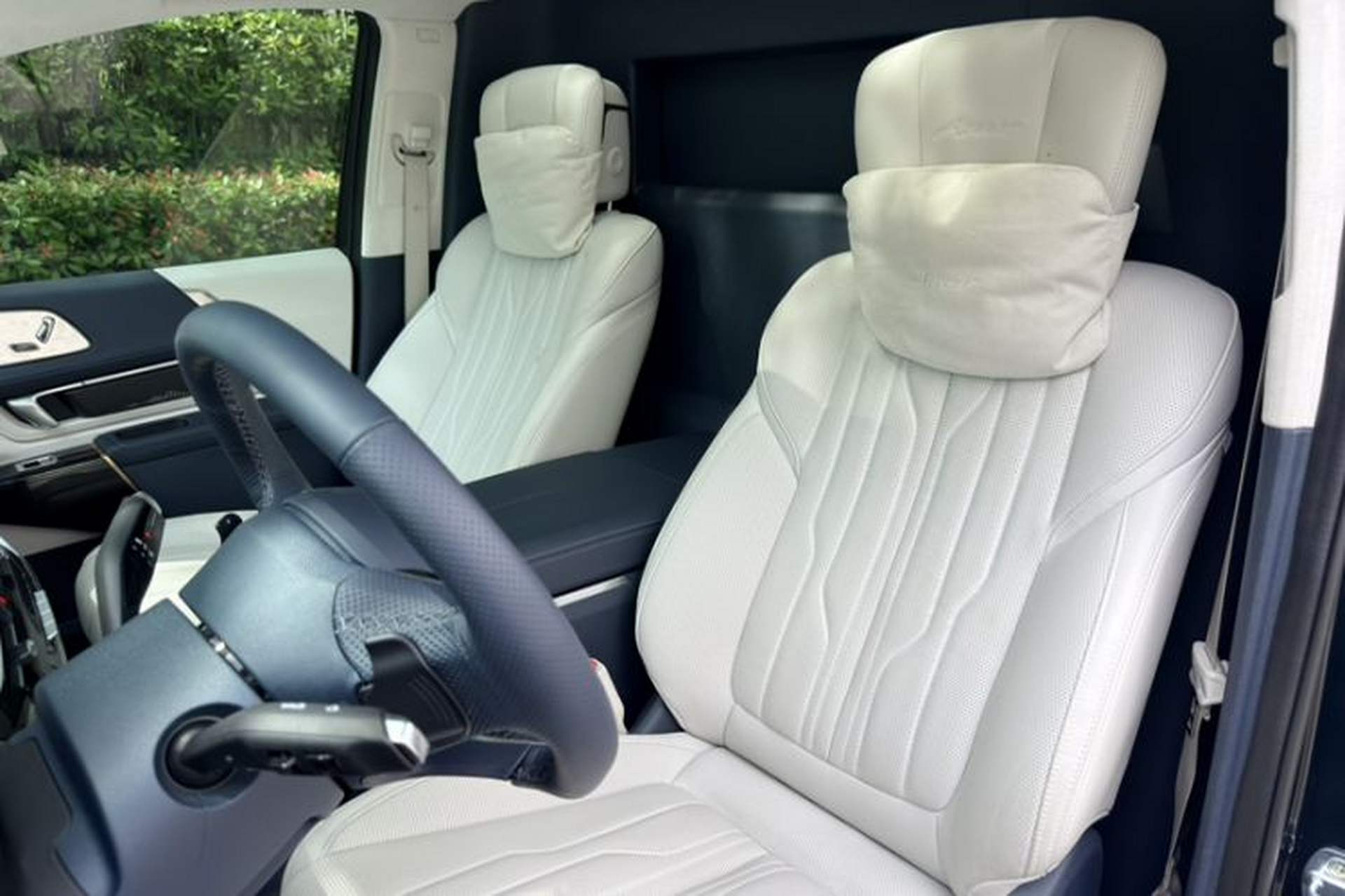 Used Buick Century 2023 2.0T Four-Seat Private Edition Interior 3