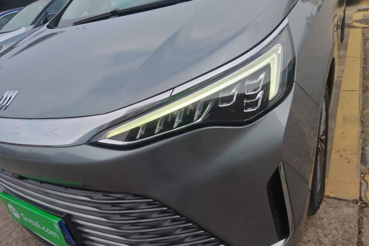 Used Buick Century 2023 2.0T Seven-Seater Deluxe Edition Left Front Headlight
