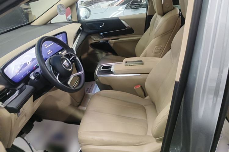 Used Buick Century 2023 2.0T Seven-Seater Deluxe Edition Left Front Seat