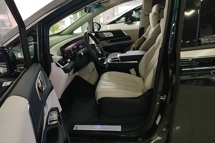 Used Buick Century 2023 2.0T Four-Seat Private Edition Left Front Seat