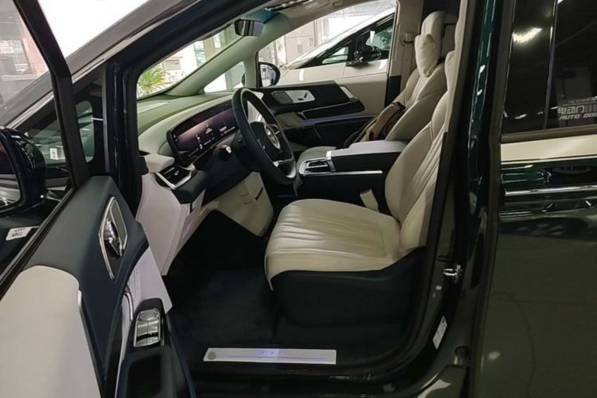 Used Buick Century 2023 2.0T Four-Seat Private Edition Left Front Seat