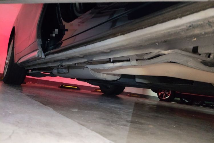Used Buick Century 2023 2.0T Four-Seat Private Edition Chassis Front Right