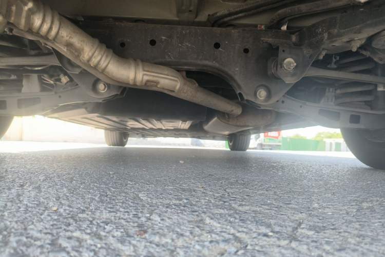 Used Buick Century 2023 2.0T Four-Seat Private Edition Chassis Rear