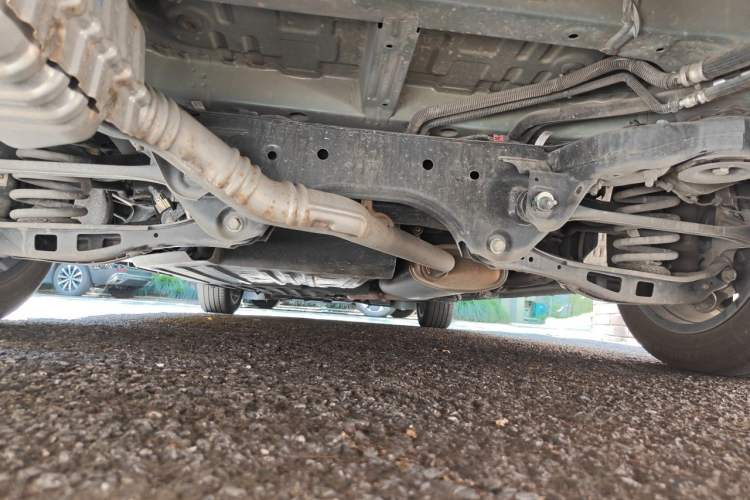 Used Buick Century 2023 2.0T Four-Seat Private Edition Chassis Rear