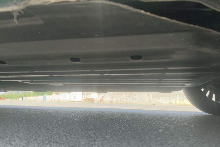 Used Buick Century 2023 2.0T Four-Seat Private Edition Chassis Rear Left