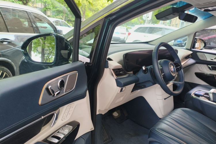 Used Buick Century 2023 2.0T Four-Seat Private Edition Driver Seat