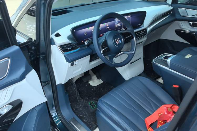Used Buick Century 2023 2.0T Four-Seat Private Edition Driver Seat