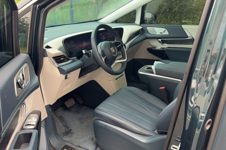 Used Buick Century 2023 2.0T Four-Seat Private Edition Driver Seat