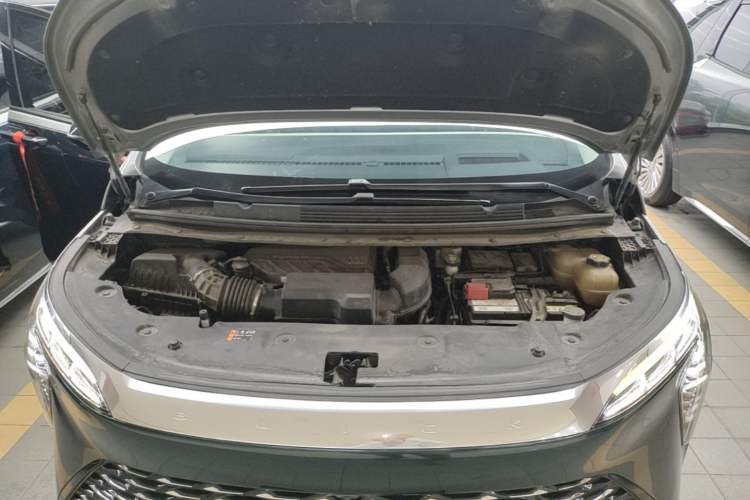 Used Buick Century 2023 2.0T Four-Seat Elegance Edition Engine Bay