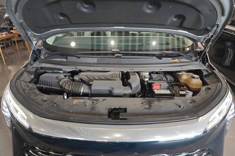 Used Buick Century 2023 2.0T Four-Seat Elegance Edition Engine Bay
