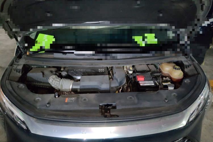 Used Buick Century 2023 2.0T Four-Seat Private Edition Engine Bay