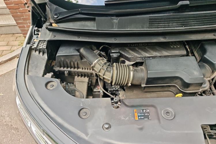 Used Buick Century 2023 2.0T Four-Seat Private Edition Engine Bay Right