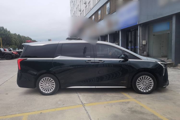 Used Buick Century 2023 2.0T Four-Seat Private Edition Exterior 2