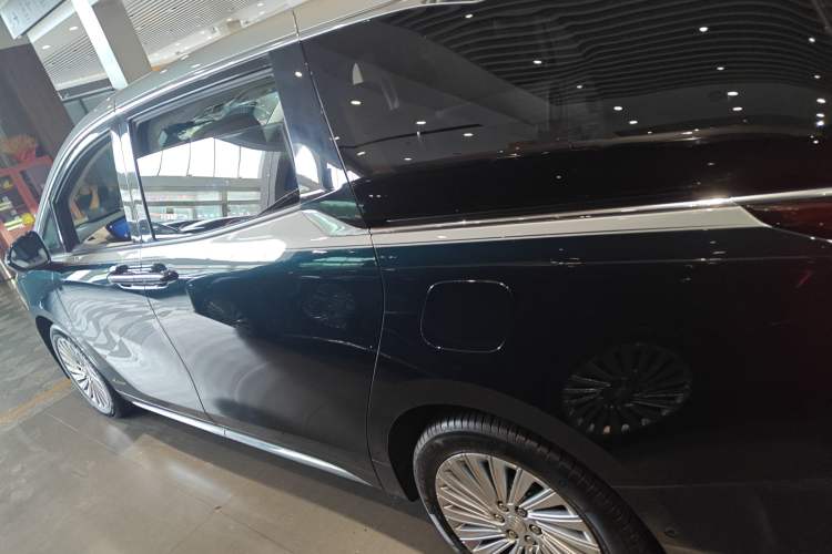 Used Buick Century 2023 2.0T Four-Seat Elegance Edition Exterior 3