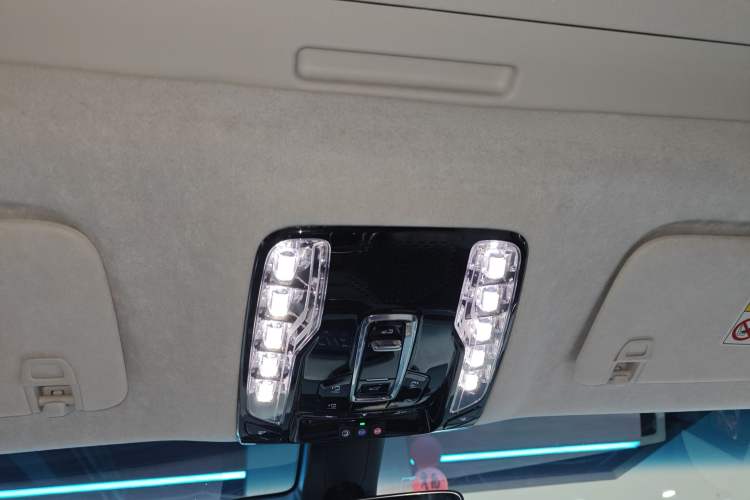 Used Buick Century 2023 2.0T Four-Seat Private Edition Headliner