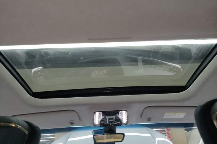 Used Buick Century 2023 2.0T Four-Seat Elegance Edition Headliner