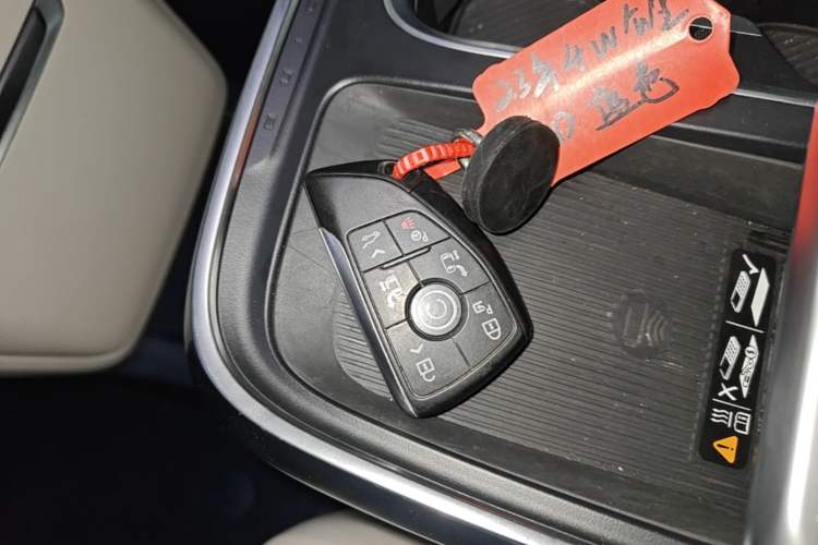 Used Buick Century 2023 2.0T Six-Seater Yinshi Edition Interior 1