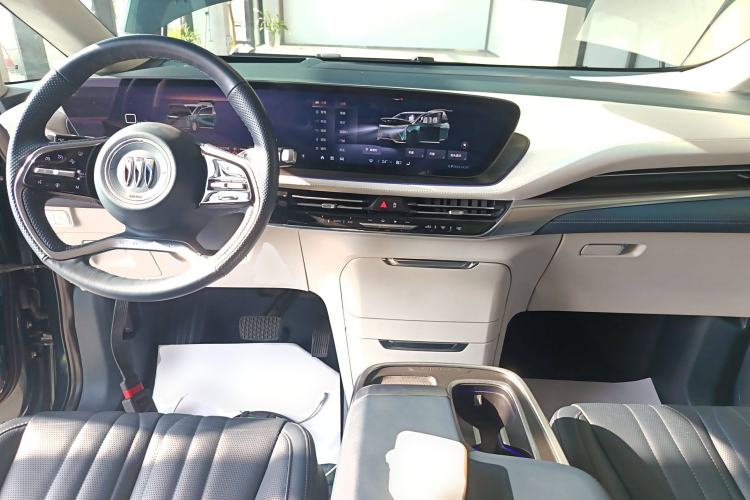 Used Buick Century 2023 2.0T Four-Seat Private Edition Interior 2