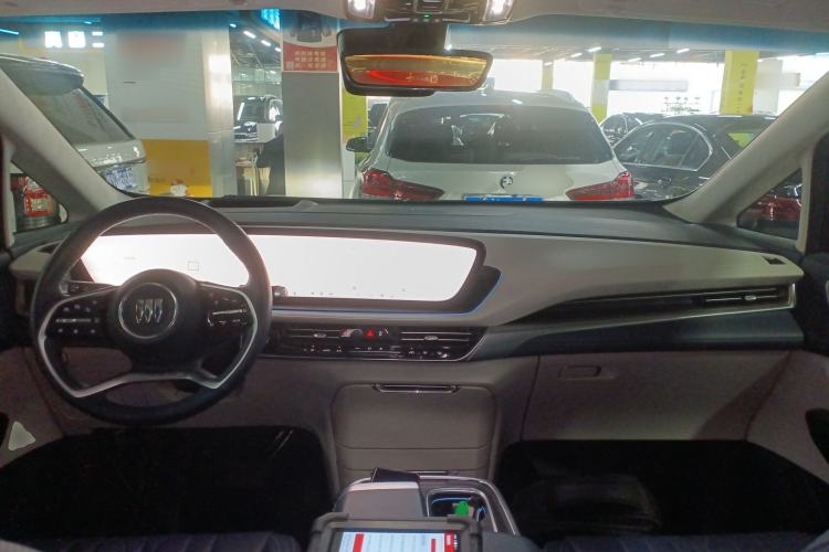 Used Buick Century 2023 2.0T Four-Seat Private Edition Interior 2