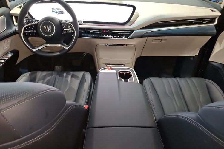 Used Buick Century 2023 2.0T Four-Seat Private Edition Interior 2
