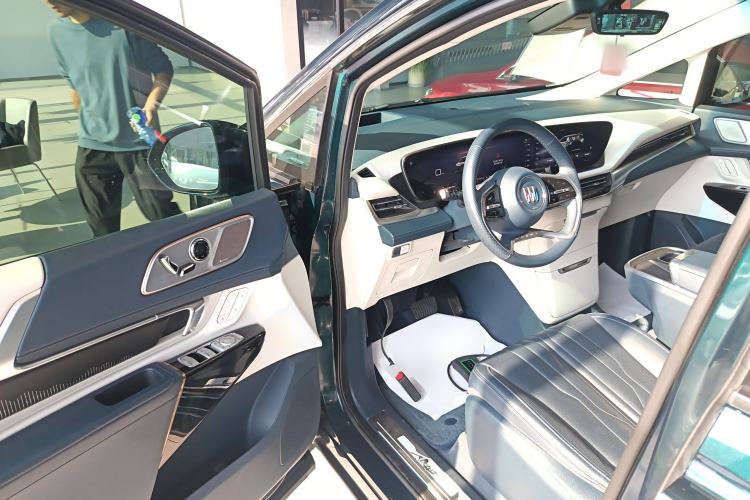 Used Buick Century 2023 2.0T Four-Seat Private Edition Interior 3