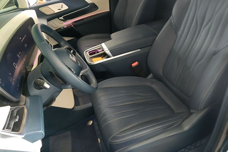 Used Buick Century 2023 2.0T Four-Seat Private Edition Left Front Seat