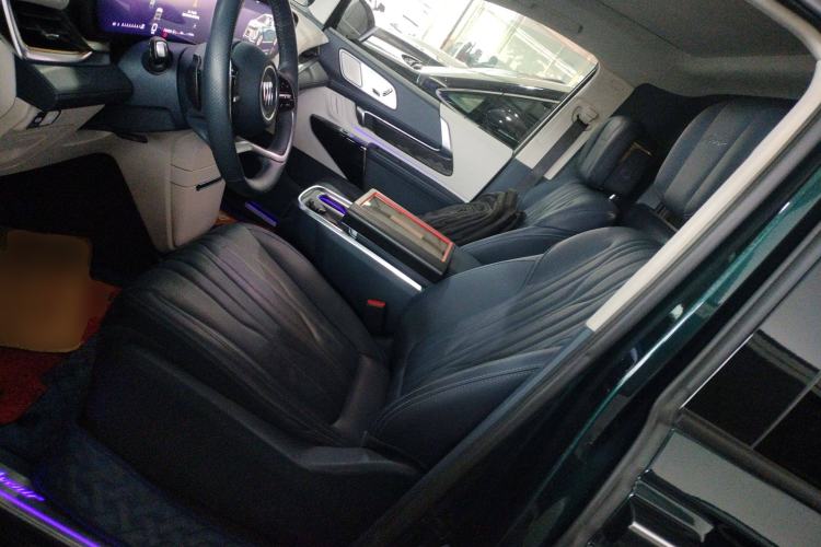 Used Buick Century 2023 2.0T Four-Seat Private Edition Left Front Seat