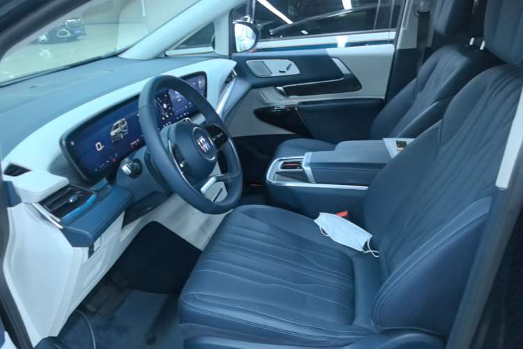 Used Buick Century 2023 2.0T Four-Seat Private Edition Left Front Seat