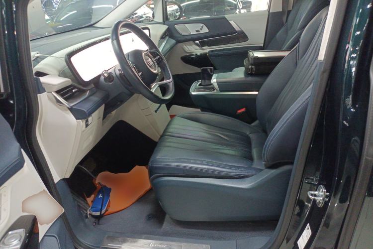 Used Buick Century 2023 2.0T Four-Seat Private Edition Left Front Seat