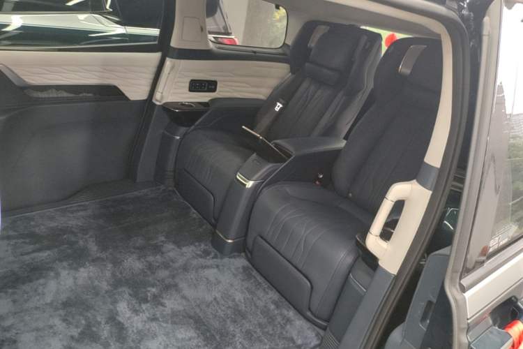 Used Buick Century 2023 2.0T Four-Seat Elegance Edition Left Rear Seat