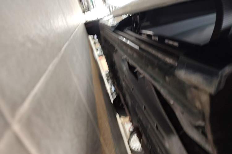 Used Buick Century 2023 2.0T Four-Seat Private Edition Left Side Sill
