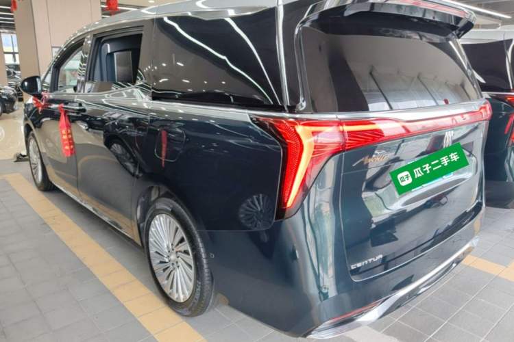 Used Buick Century 2023 2.0T Four-Seat Private Edition Rear Left 45 Deg