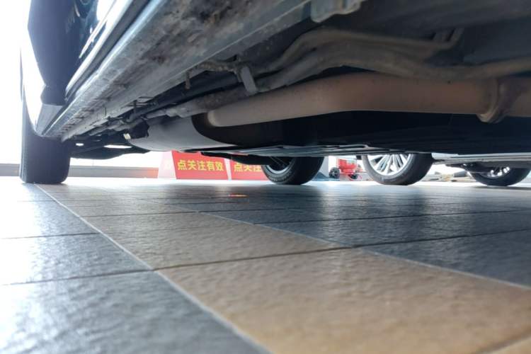Used Buick Century 2023 2.0T Four-Seat Elegance Edition Right Side Sill