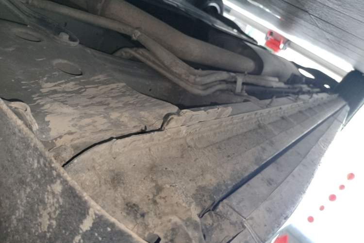 Used Buick Century 2023 2.0T Four-Seat Elegance Edition Right Side Sill