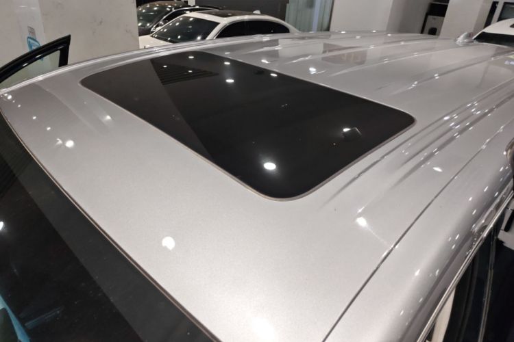 Used Buick Century 2023 2.0T Four-Seat Private Edition Roof