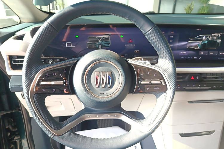 Used Buick Century 2023 2.0T Four-Seat Private Edition Steering Wheel