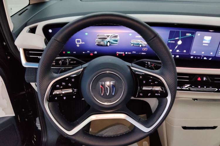Used Buick Century 2023 2.0T Four-Seat Private Edition Steering Wheel