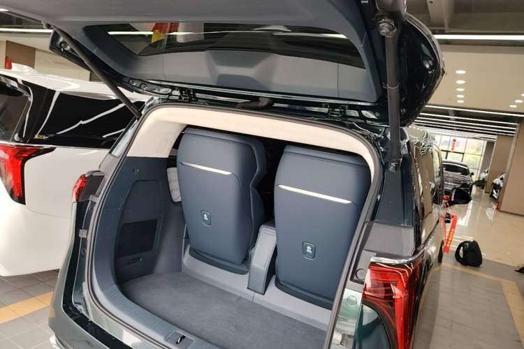 Used Buick Century 2023 2.0T Four-Seat Private Edition Trunk